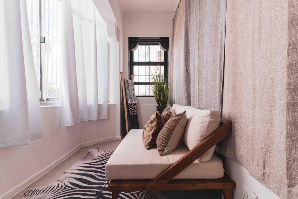 Cozy One-Bedroom In The Heart Of Sea Point Le Cap Extérieur photo