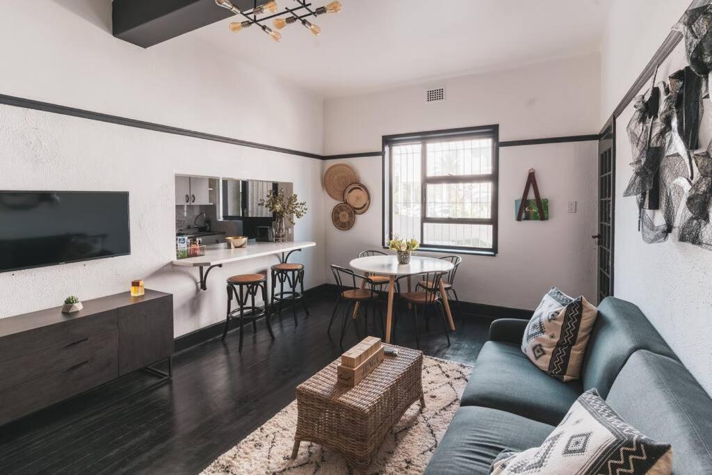 Cozy One-Bedroom In The Heart Of Sea Point Le Cap Extérieur photo